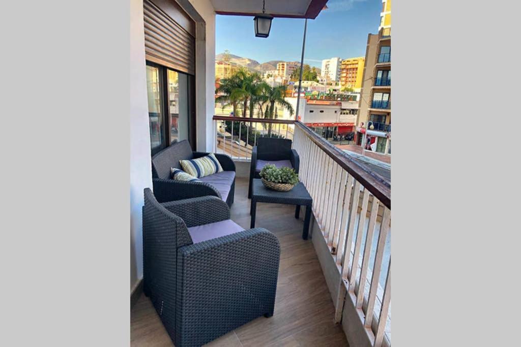 Coqueto Apartamento En Puerto Marina Con Piscina Benalmádena Extérieur photo