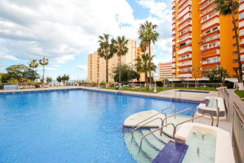 Coqueto Apartamento En Puerto Marina Con Piscina Benalmádena Extérieur photo
